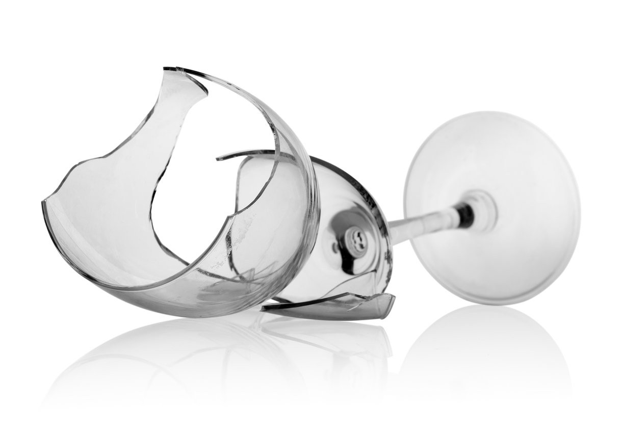 Broken wine glass - dispose of in landfill/general waste