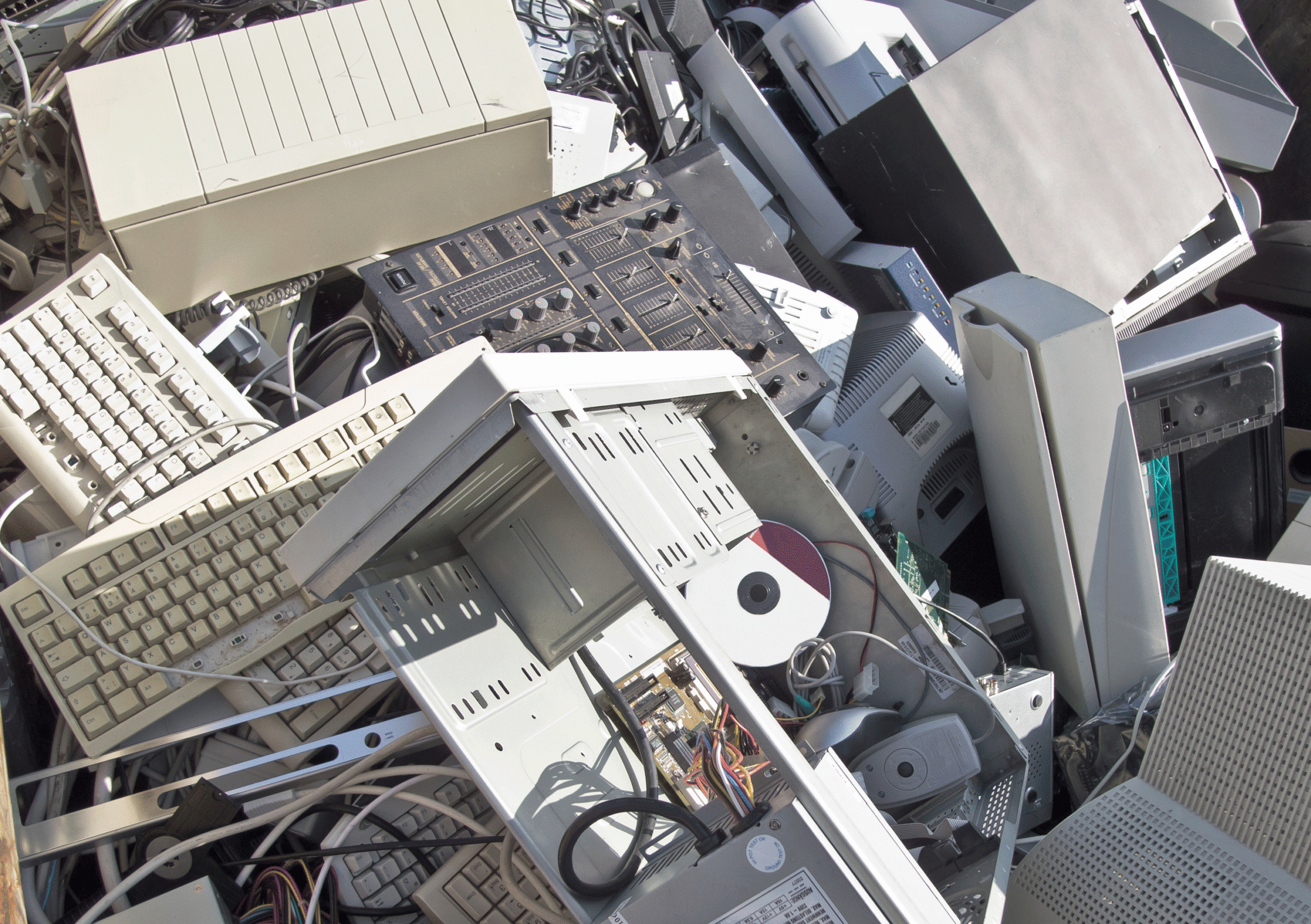 e-waste recycling and responsible disposal