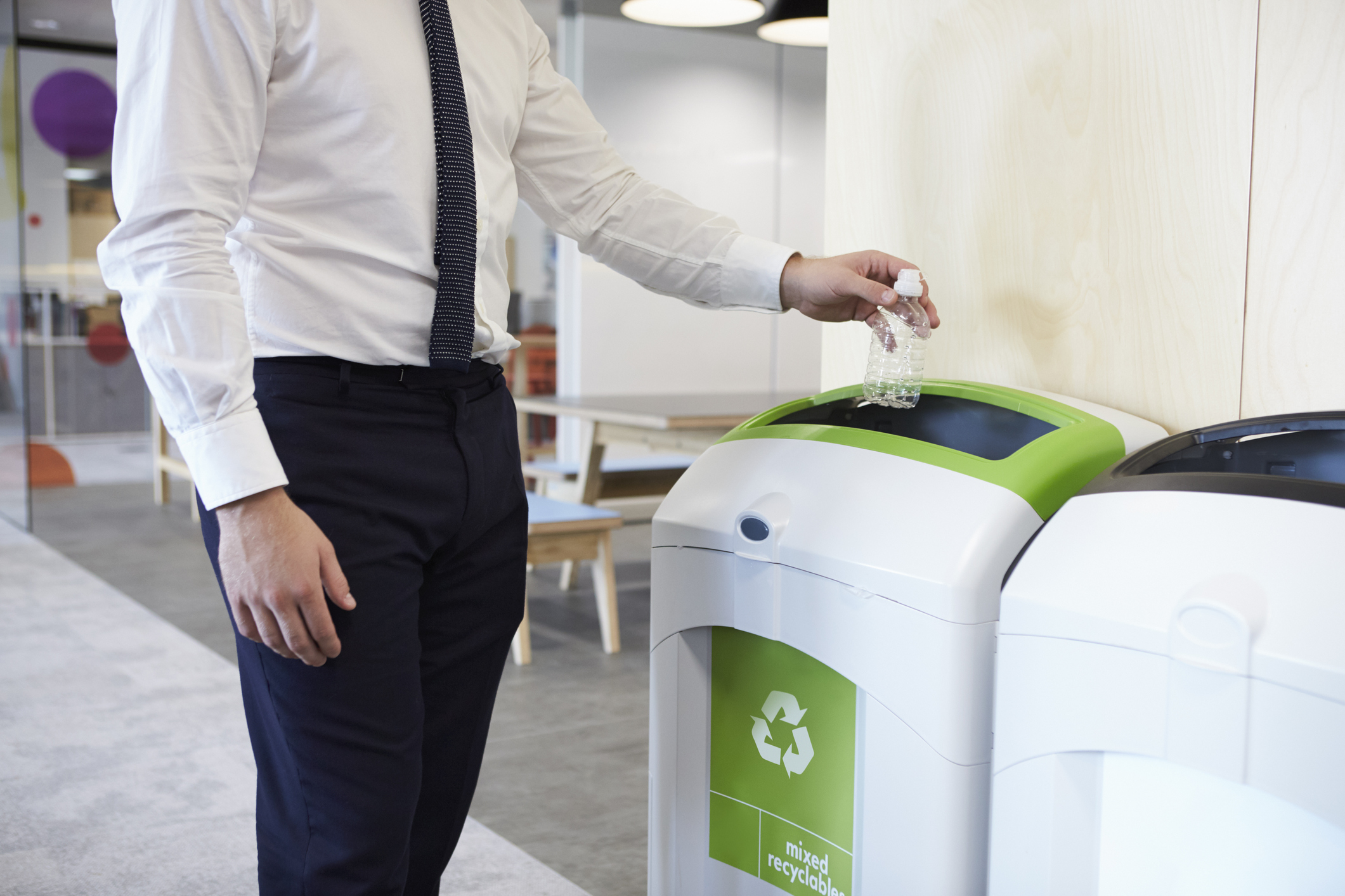 Reduce office recyclable waste